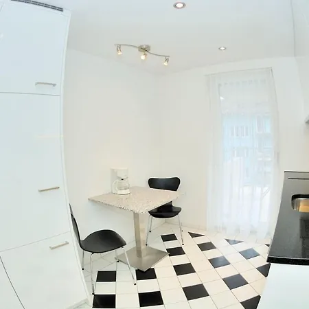 Fantastic - Flower 32 Apartment *